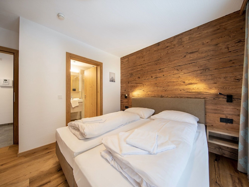 Elite Chalet, 3 Bedrooms