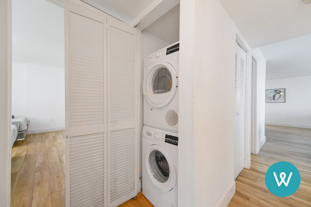 Club Apartment photo 2