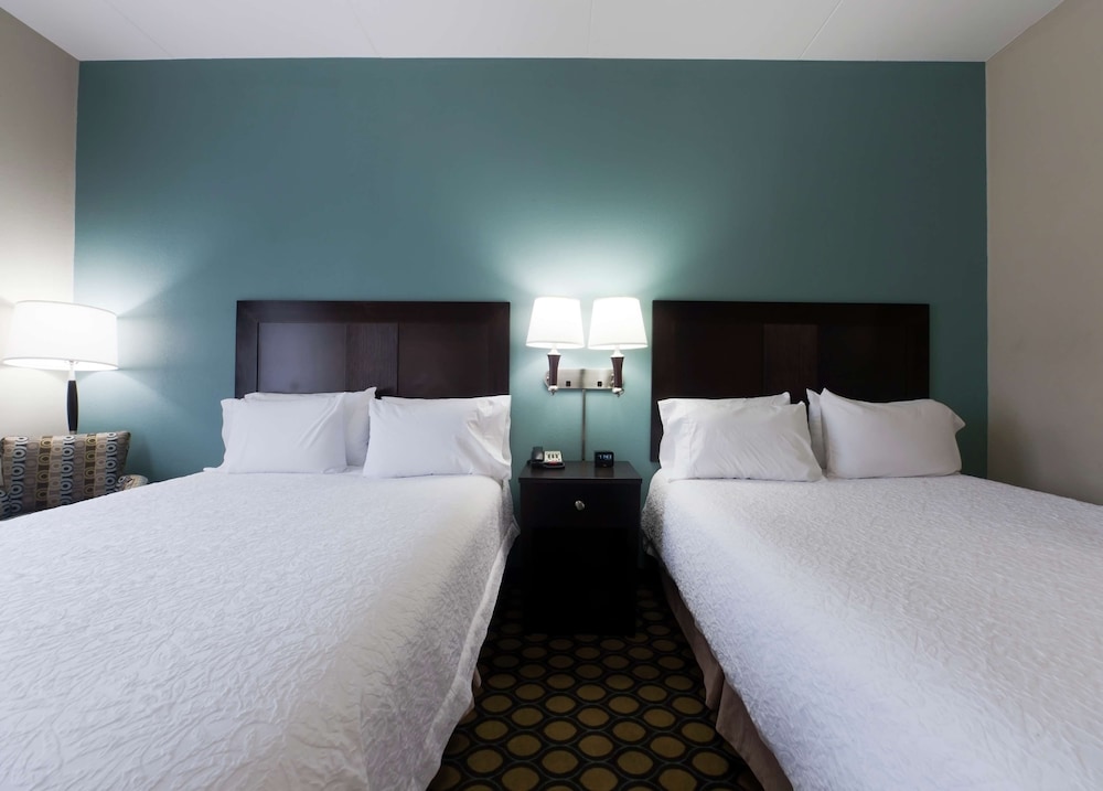 Room, 2 Double Beds, Accessible, Bathtub (Mobility & Hearing) photo 2