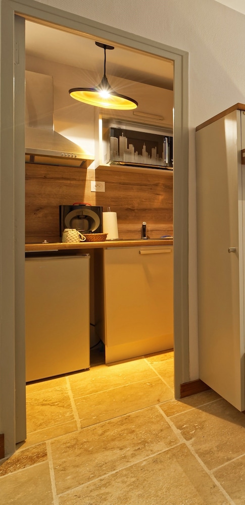 Comfort Apartment, Kitchenette, Garden View photo 3