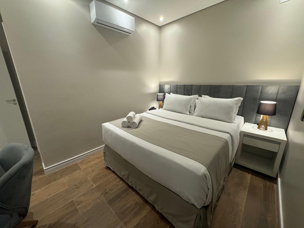 Standard Suite