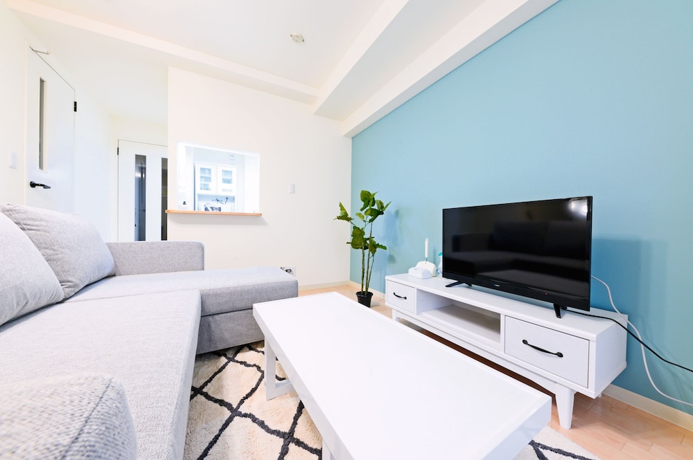 Deluxe Room, Partial Ocean View (Annex Building) - Photo 4