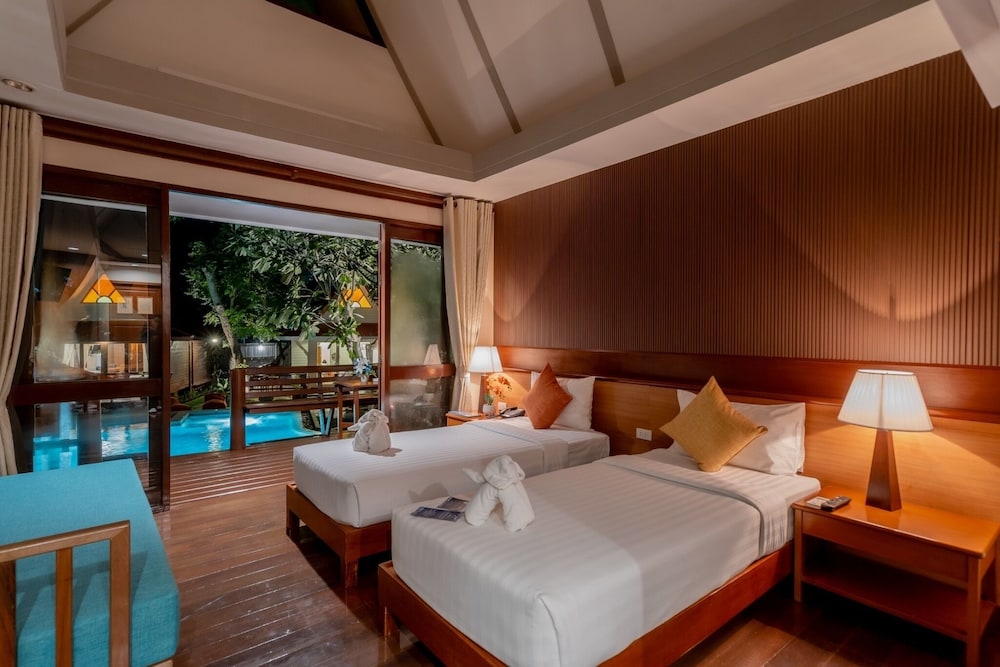 Deluxe Twin Room photo 3