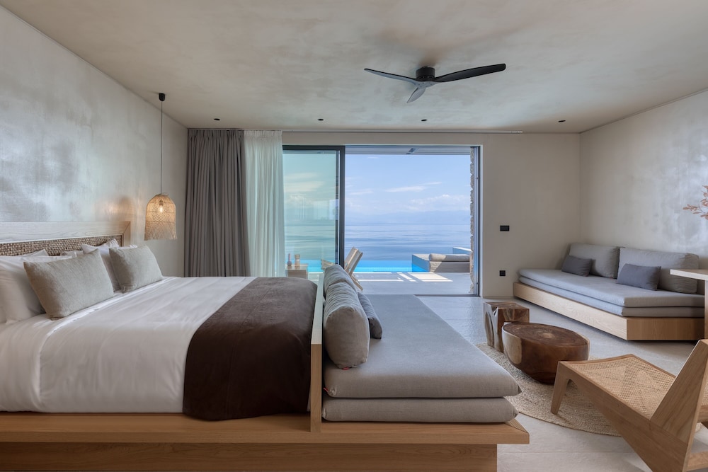 Premium Suite, 1 Bedroom, Private Pool, Sea View