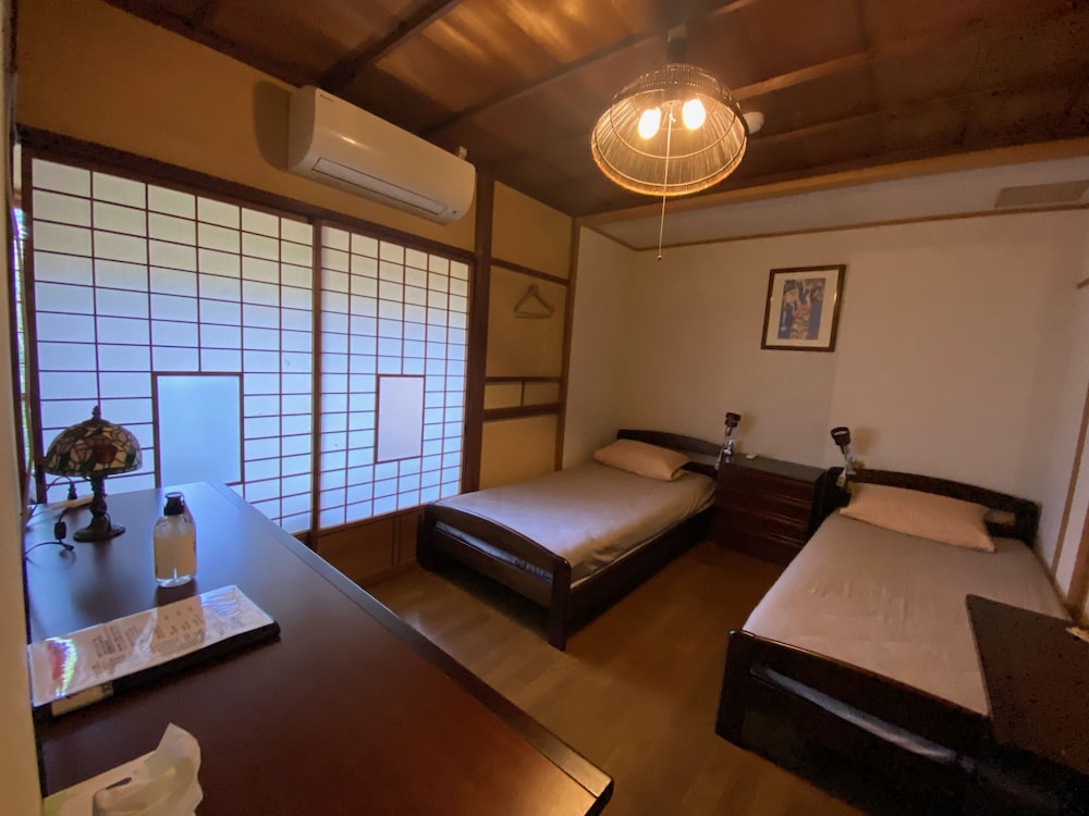 Standard Twin Room, Non Smoking photo 1