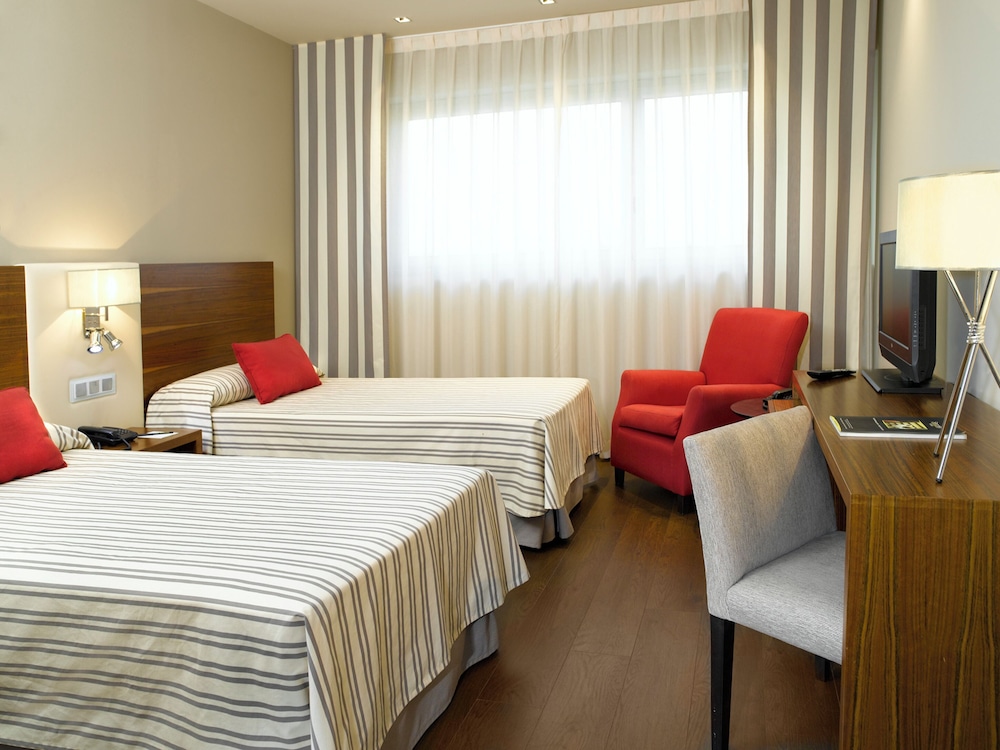 Classic Twin Room - Photo 1