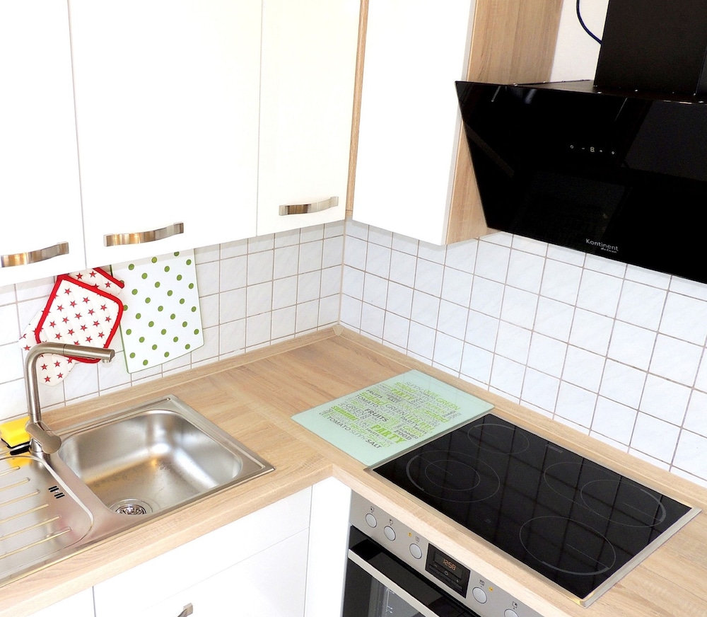 Comfort Apartment, 1 Bedroom, Non Smoking, Kitchen photo 3