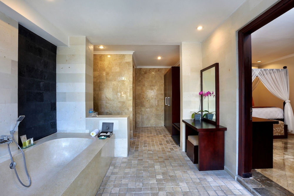 Two Bedroom Private Pool Villa - Photo 3
