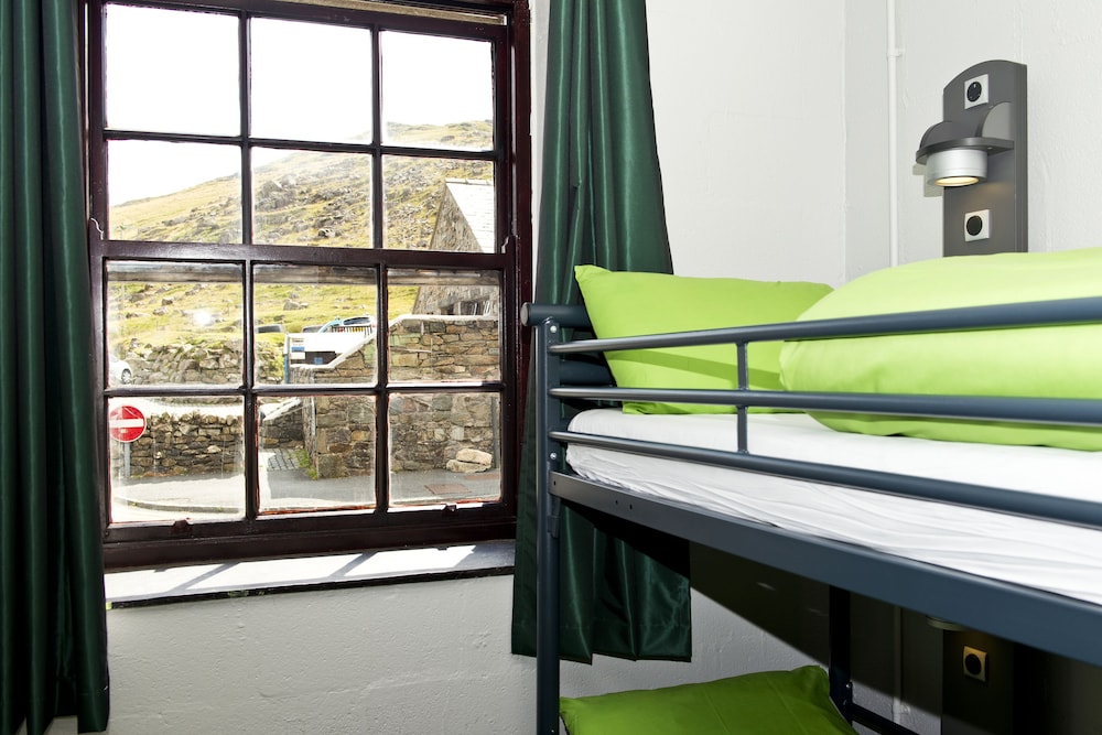 3 Bed Private Room Ensuite photo 2