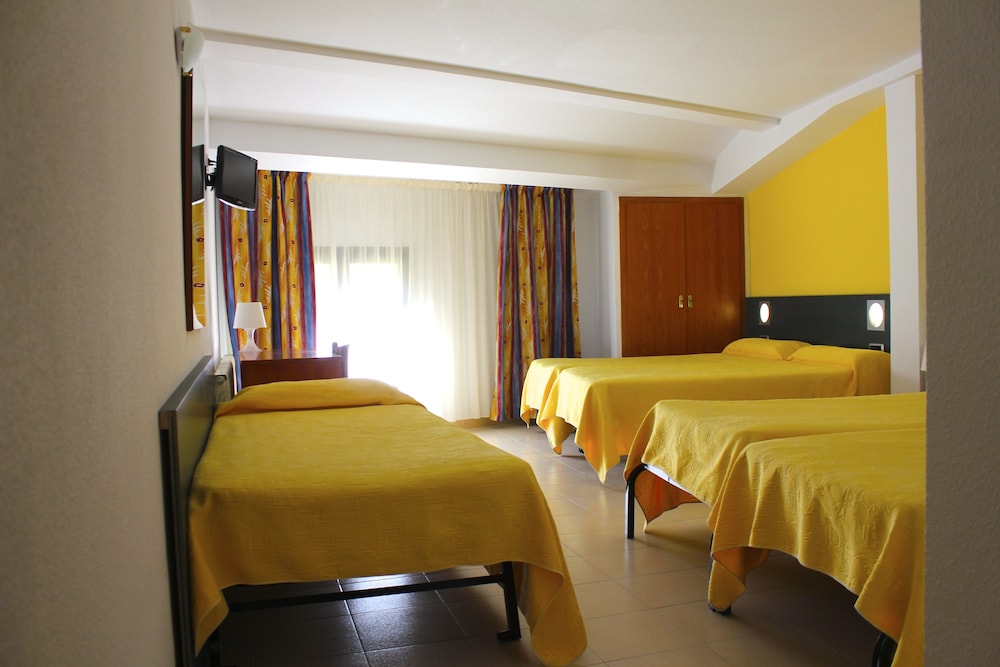 Quadruple Room photo 1