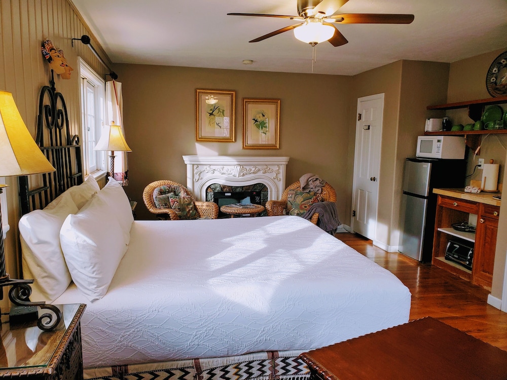 Hideaway Room photo 3