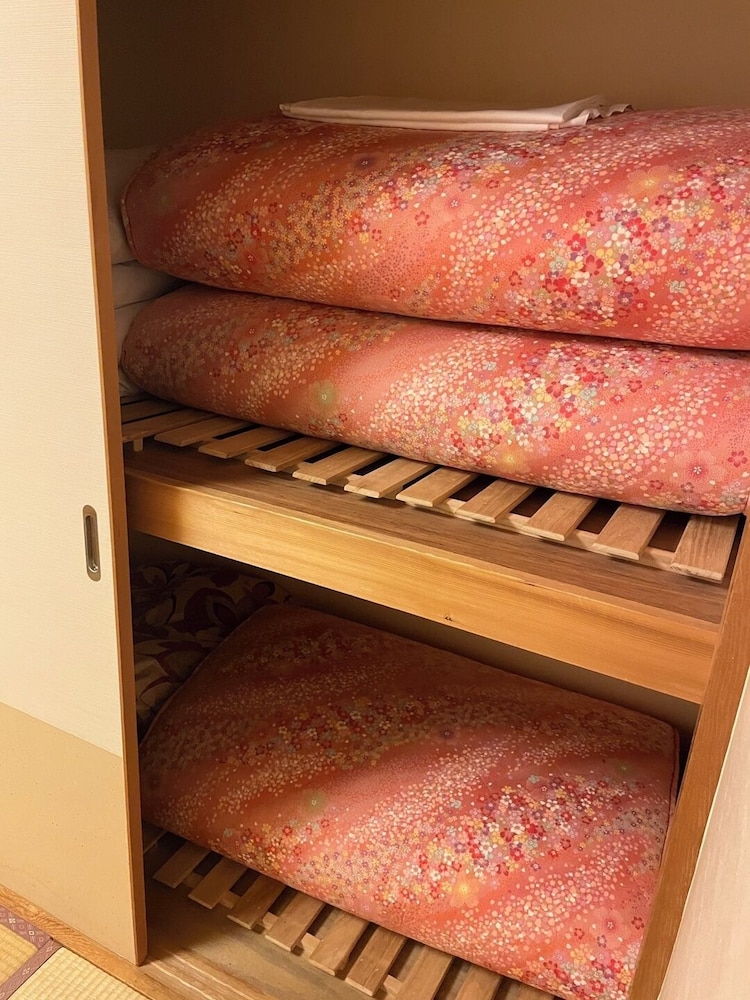 Japanese-style room 6 tatami mats, Non smoking photo 3