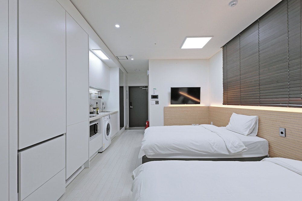 Standard Twin Room (below 6kg, 1 pet allowed) - Photo 4