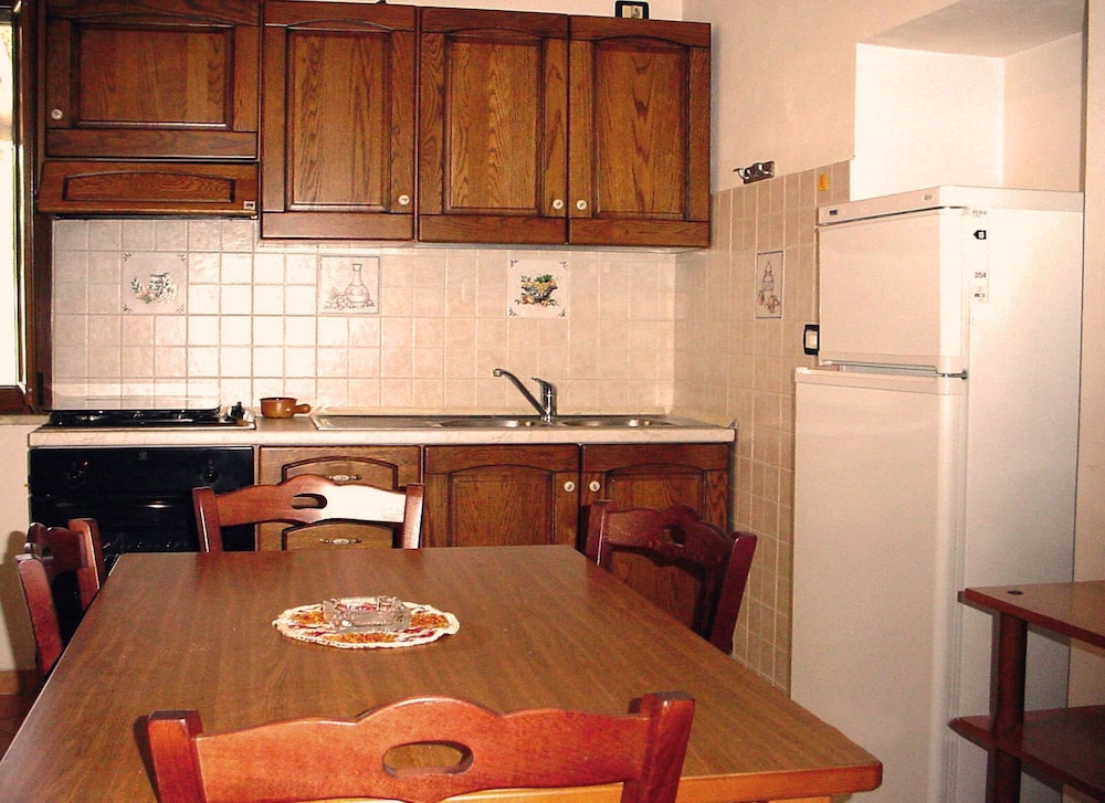 Traditional Apartment, 2 Bedrooms photo 2