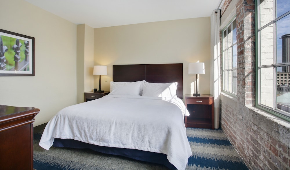 Room, 1 King Bed, Non Smoking photo 2