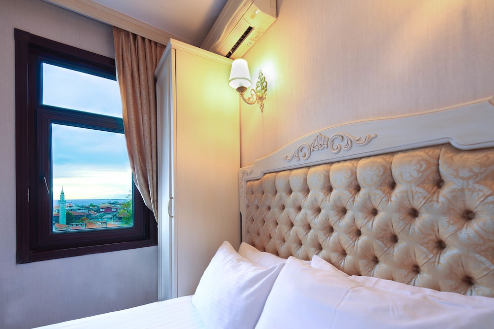 Standard Room, Non Smoking, Sea View photo 3