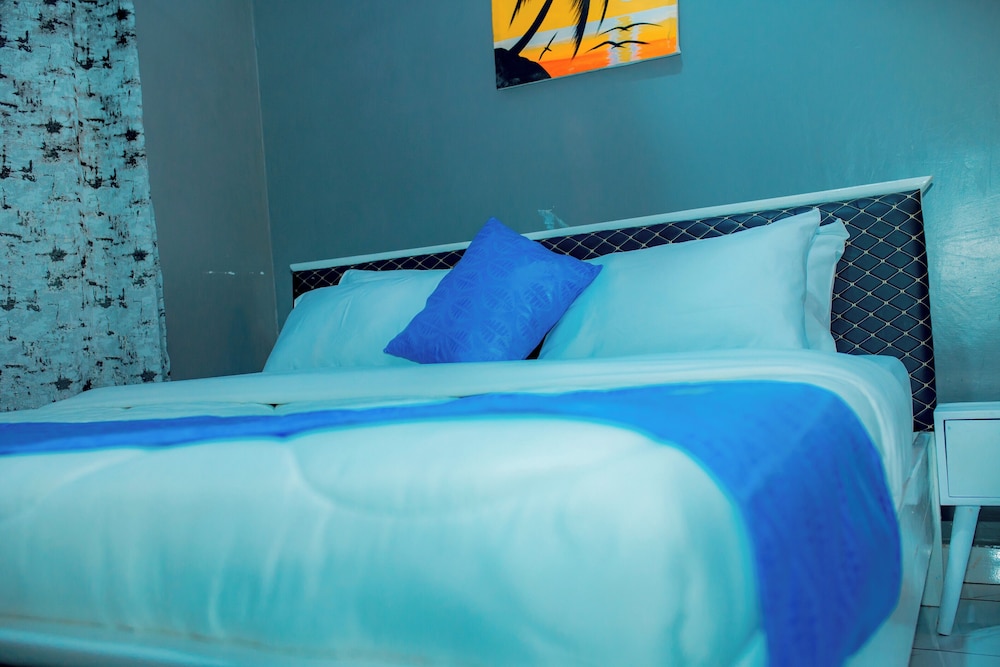 Luxury Single Room, Balcony, Mountain View