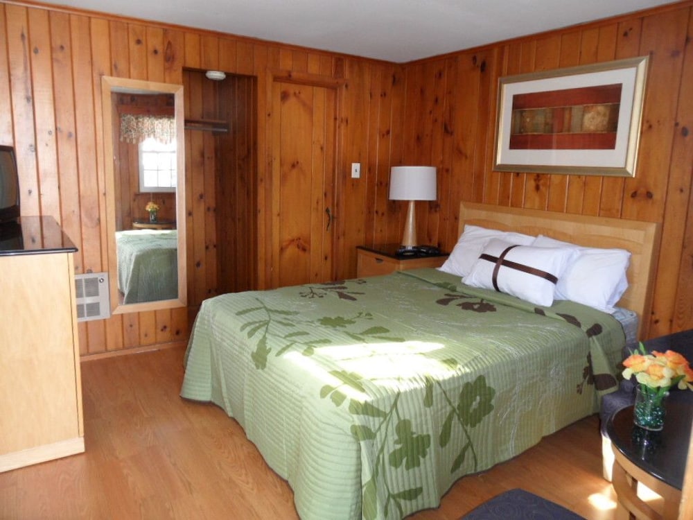 White Cabins photo 1