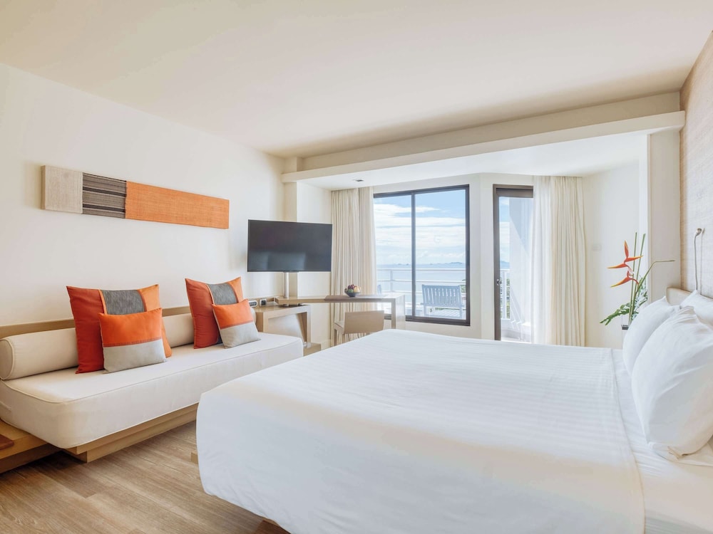 Deluxe Room, 1 King Bed