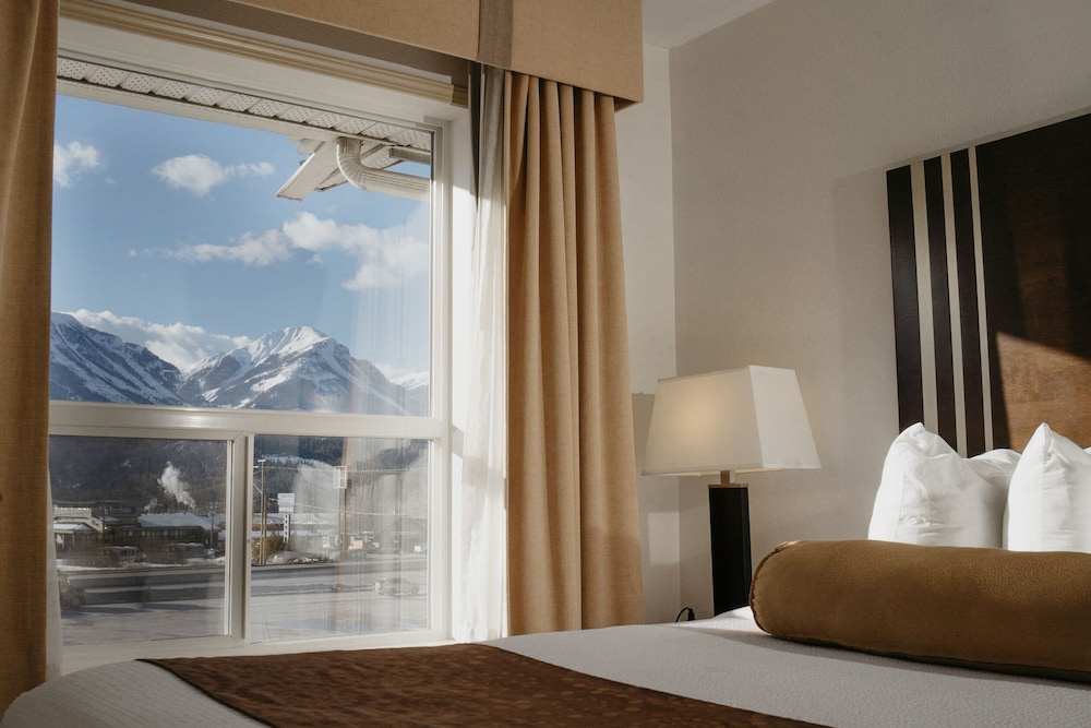 Suite, 2 Bedrooms, Non Smoking photo 2
