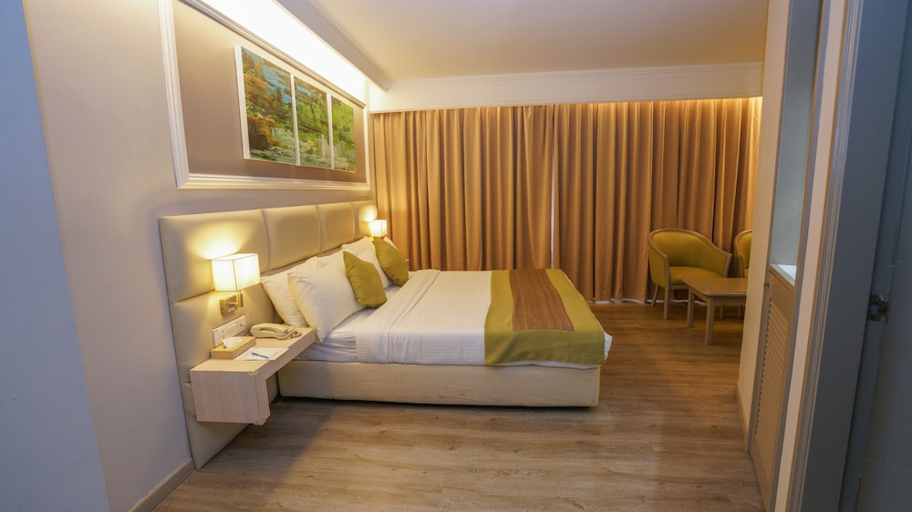 Deluxe Double Room photo 2