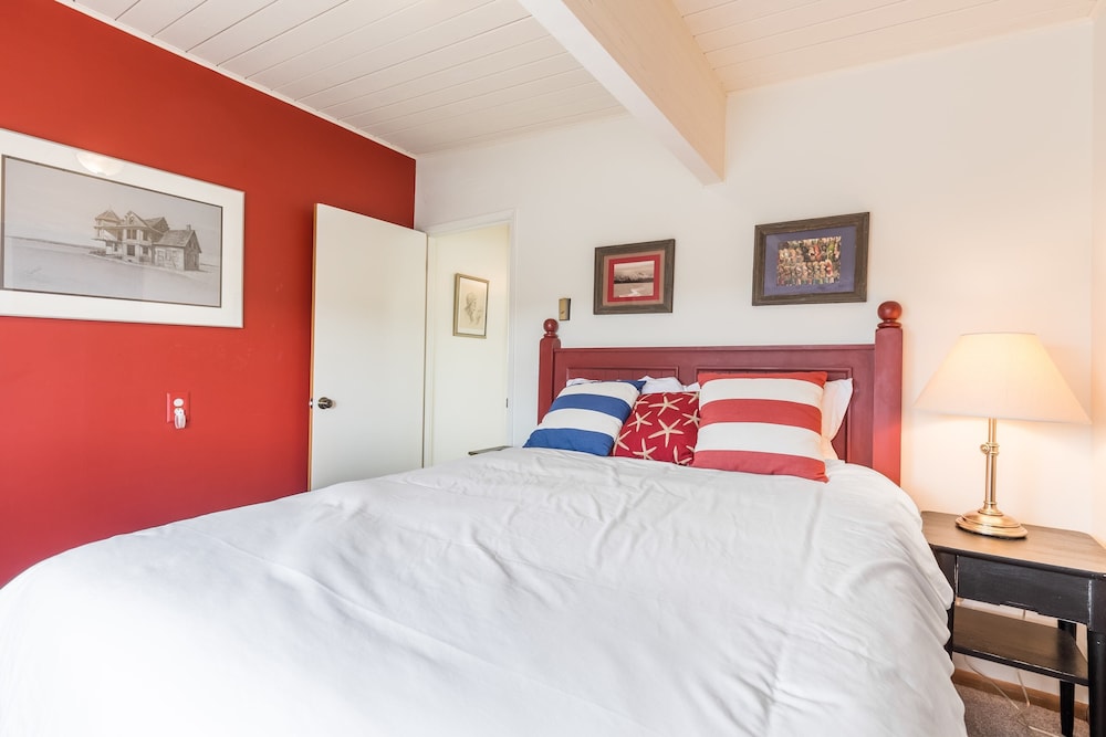 House (2 Bedrooms) photo 1