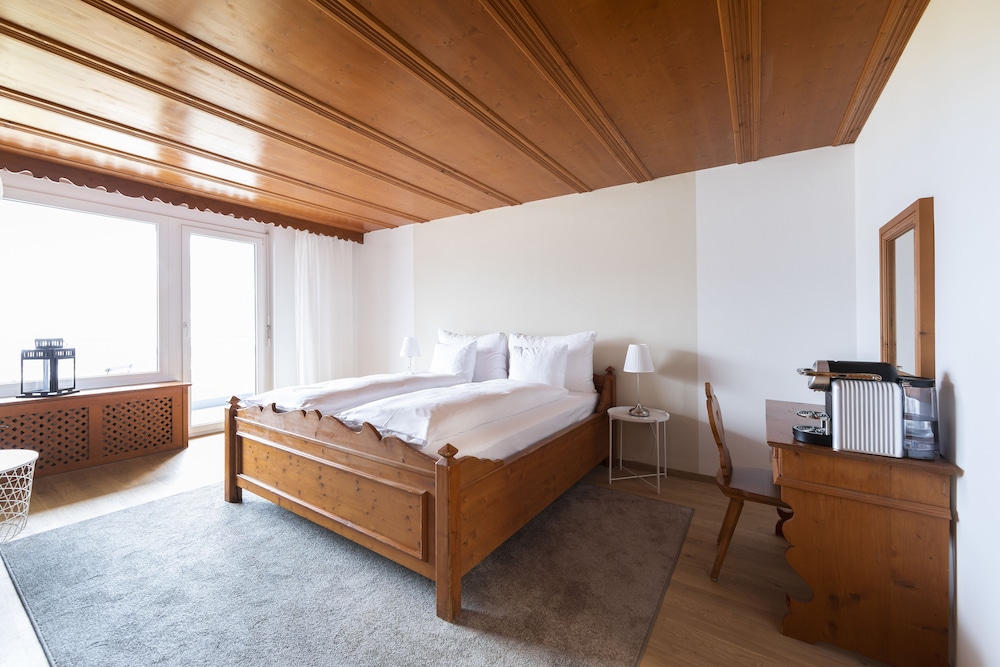 Comfort Double Room, 1 Bedroom, Balcony, Mountain View photo 3