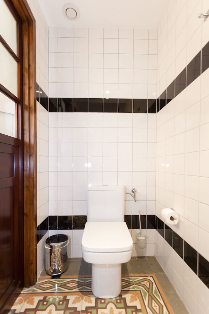 Classic Double Room, 1 Queen Bed, City View - Photo 15