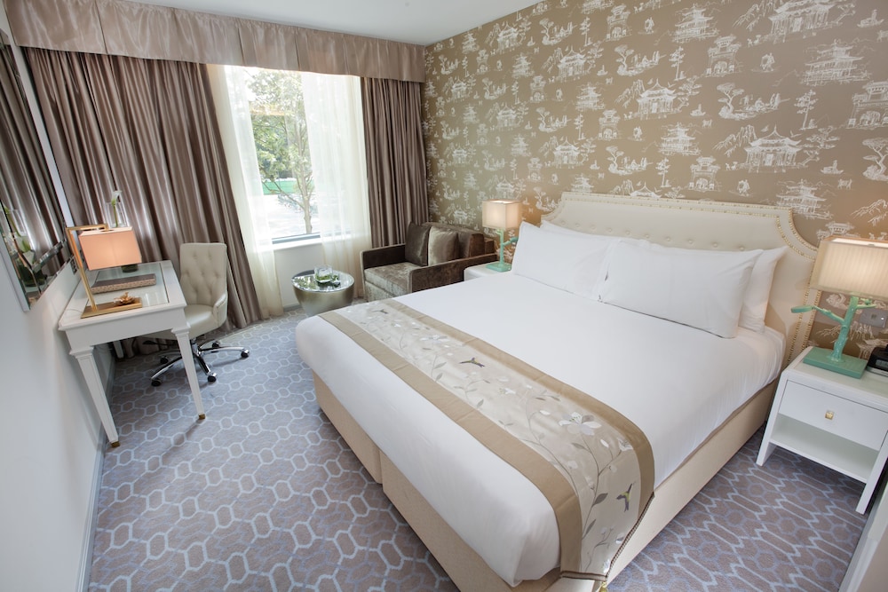 Deluxe Room, 1 King Bed