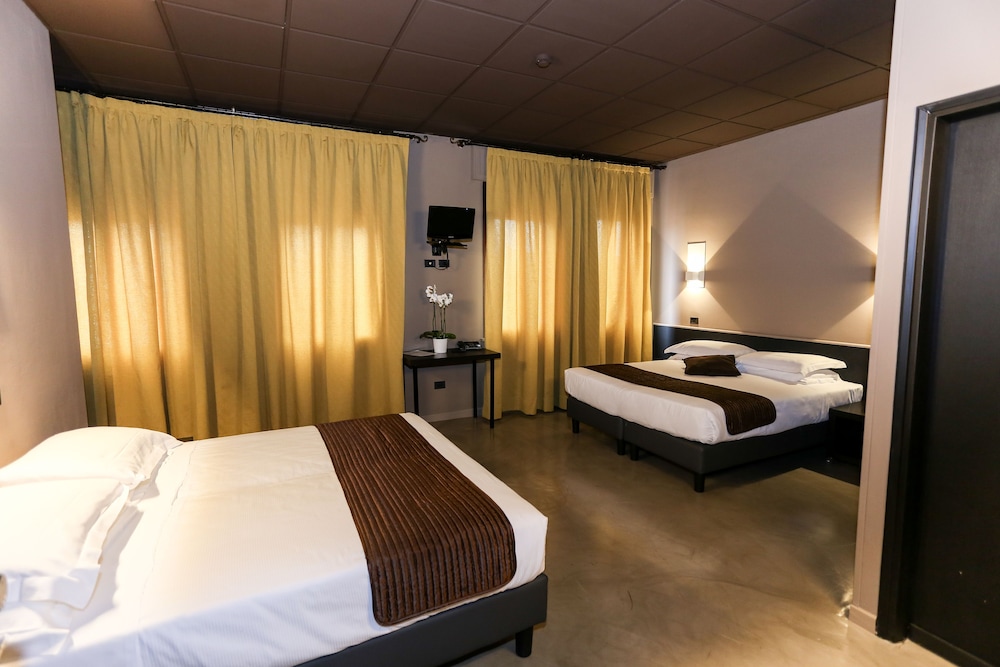 Triple Room photo 1