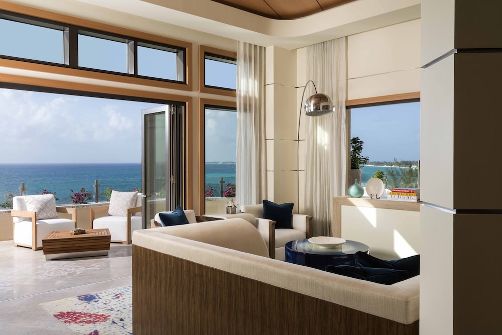 Grand Suite, 3 Bedrooms - Photo 9