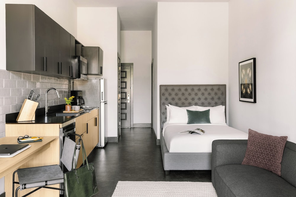 Studio, 1 Double Bed, Balcony
