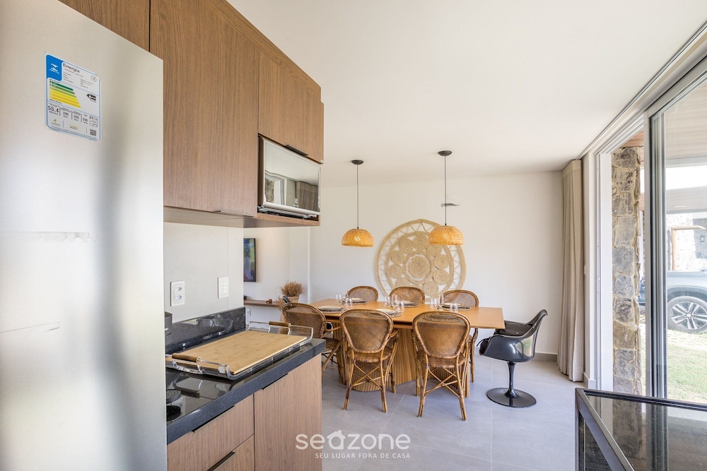Basic Villa photo 2