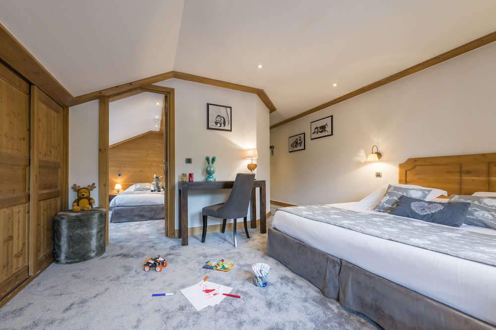 Suite (Lounge)