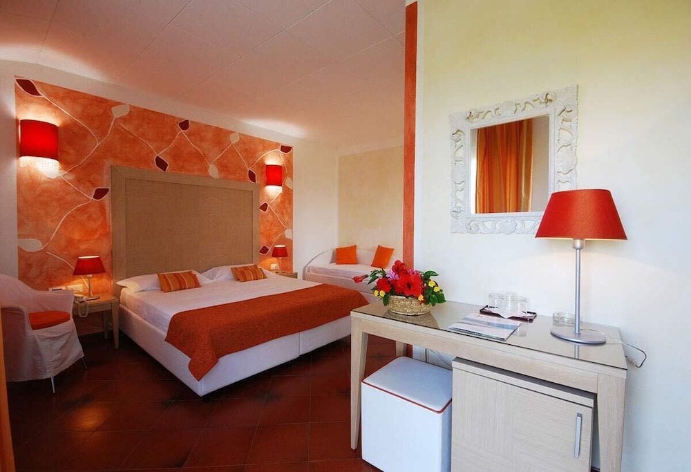 Triple Room - Photo 2