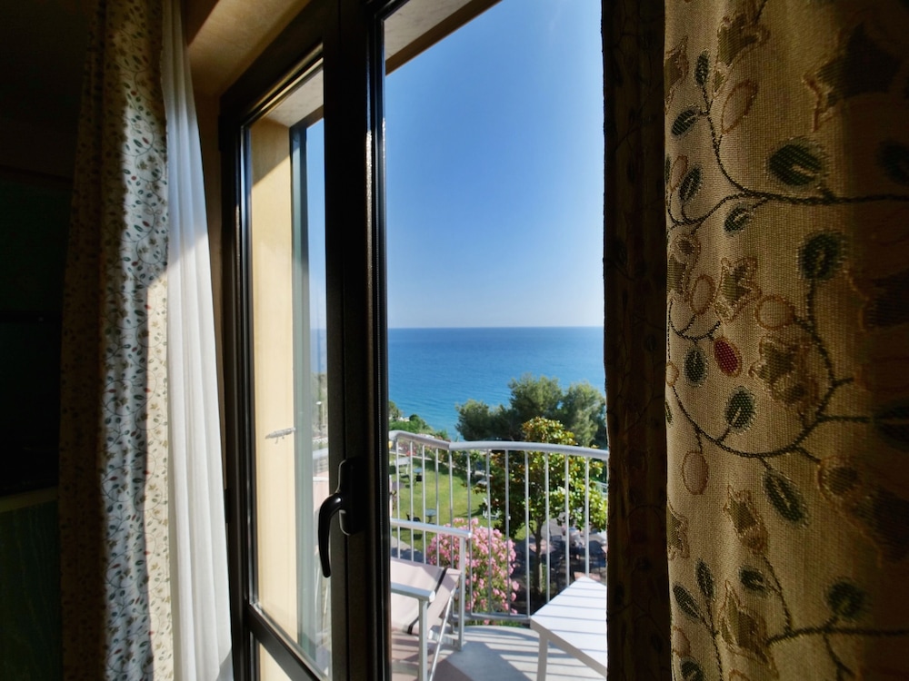 Superior Studio, Sea View photo 2