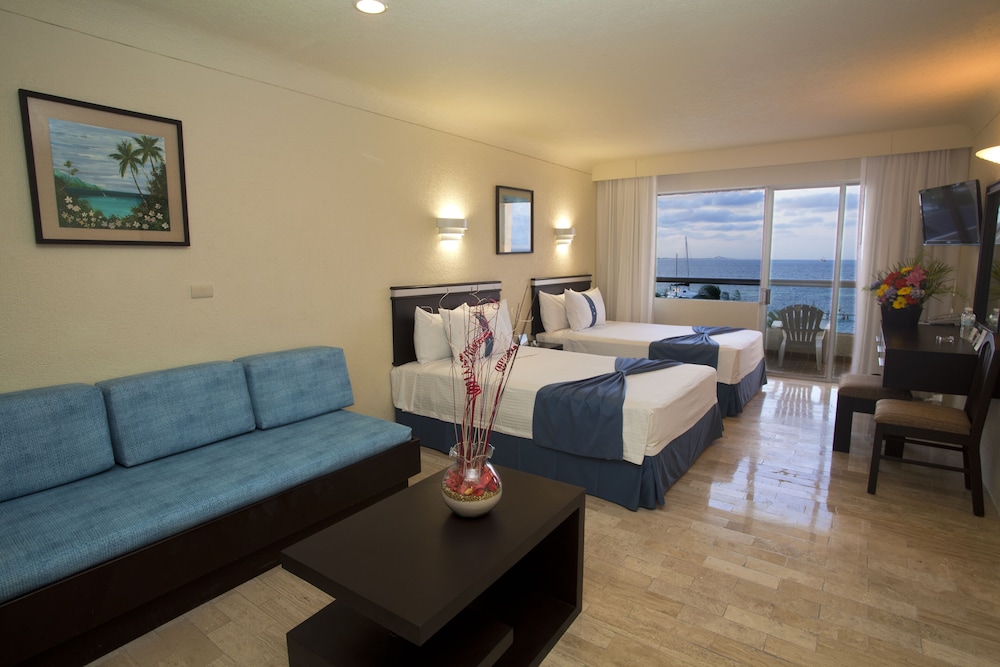 Standard Room, Balcony - Photo 4