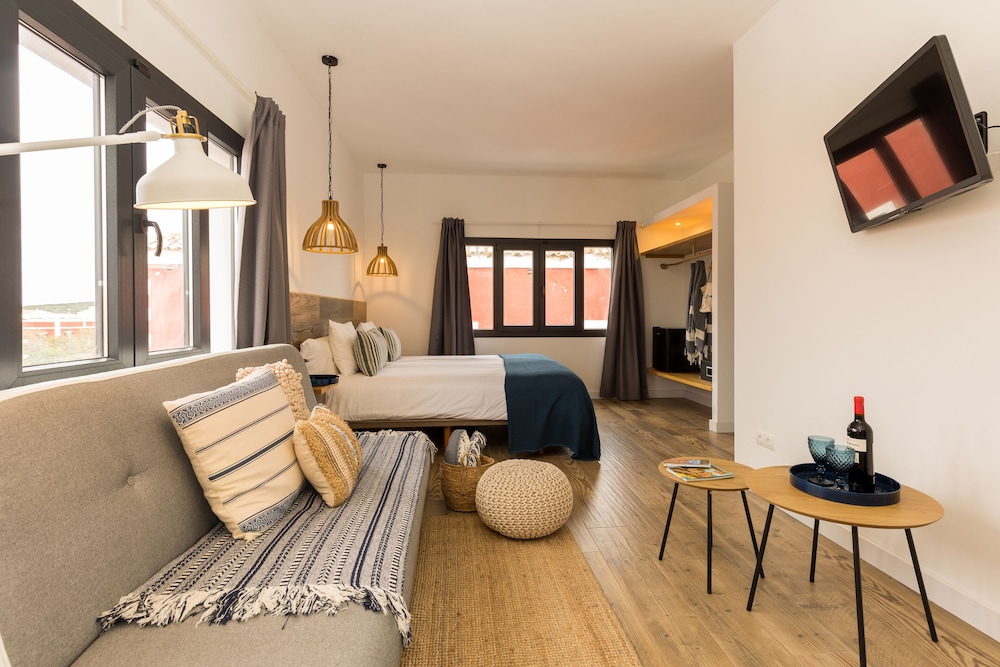 Superior Double Room - Photo 6