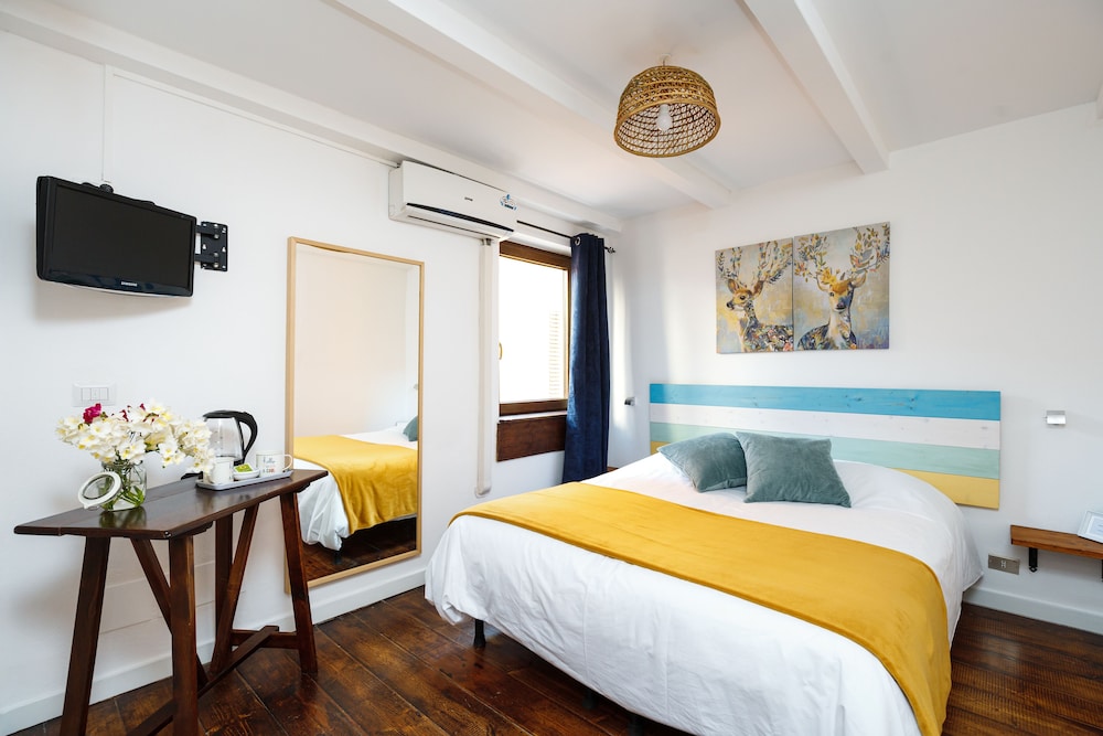 Superior Double Room, Private Bathroom photo 1
