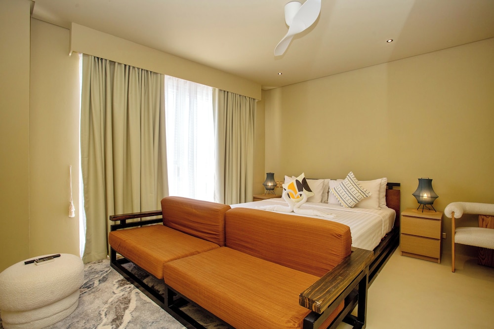2 Bedroom Penthouse - The Bulabog Suite - Photo 3