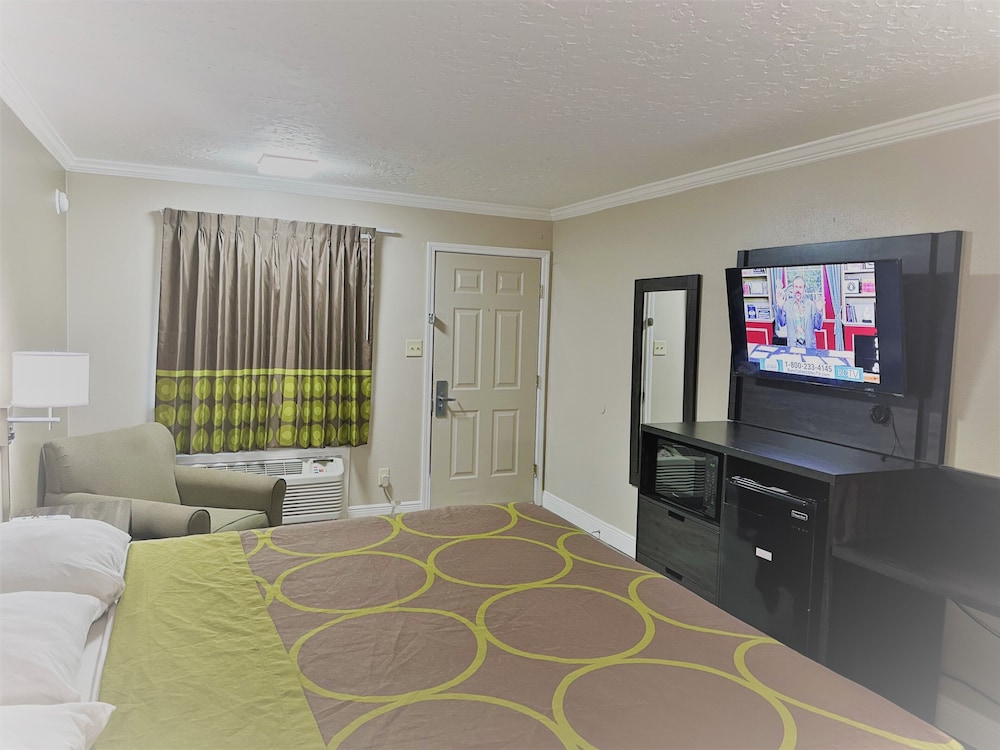 Room, Accessible - Photo 7