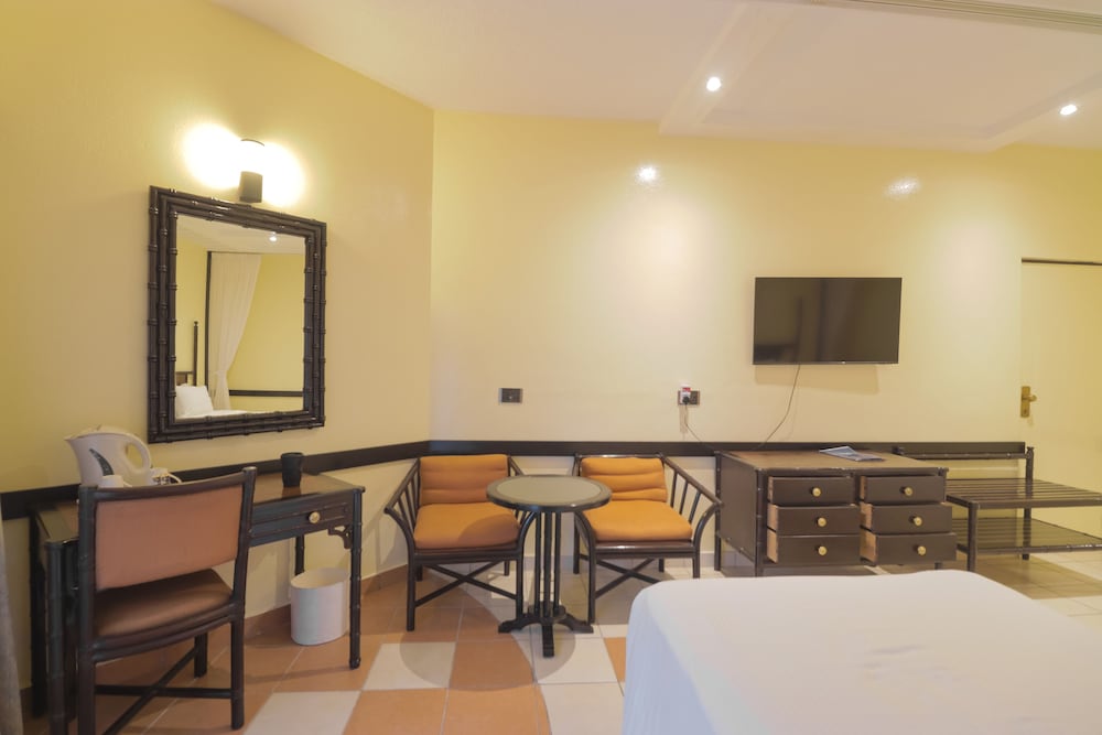 Deluxe Twin Room photo 2