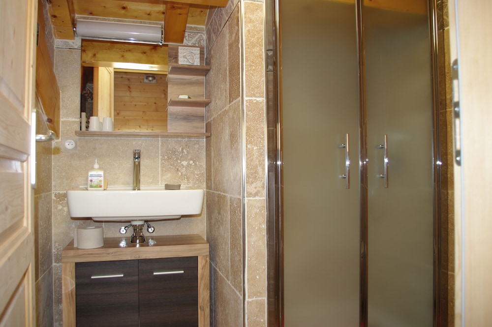 Double Room, Private Bathroom photo 3