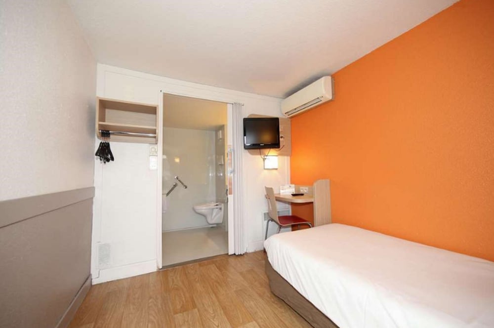 Standard Room, 1 Twin Bed - Photo 3