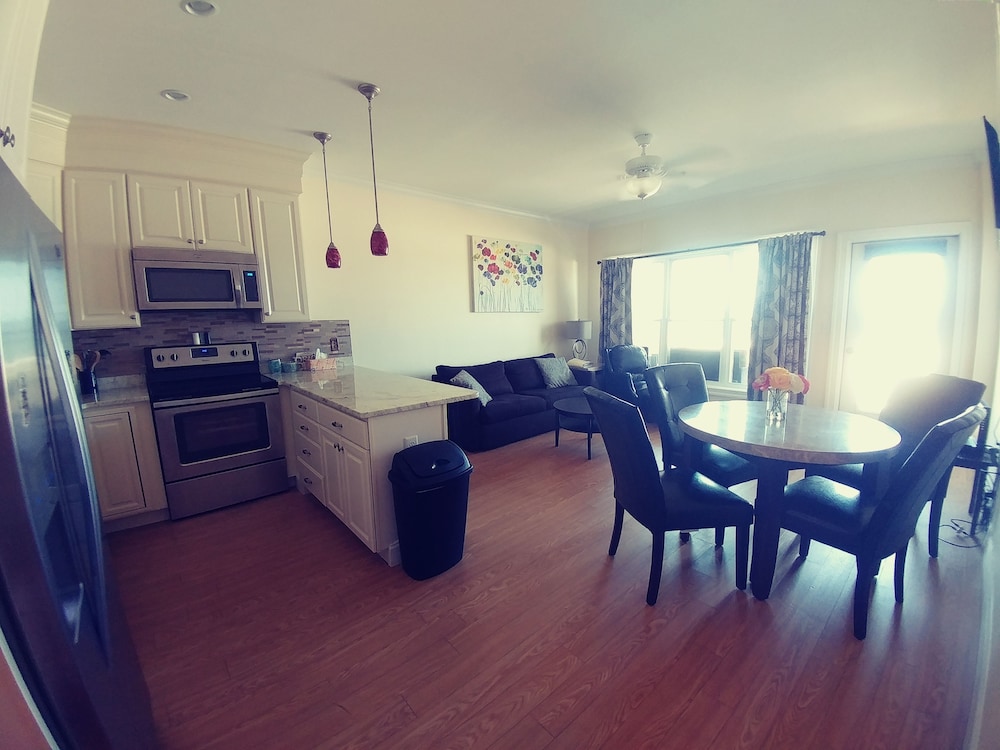 Ocean Front Surf Condominium, 写真 5