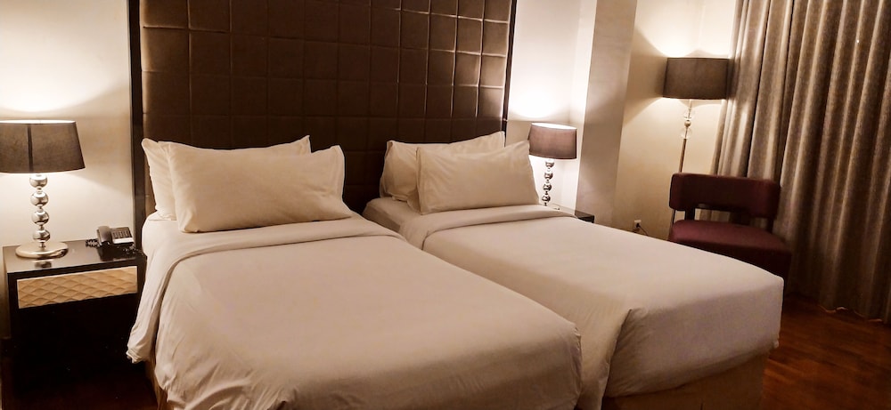 Deluxe Twin Room, 2 Bedrooms, Non Smoking