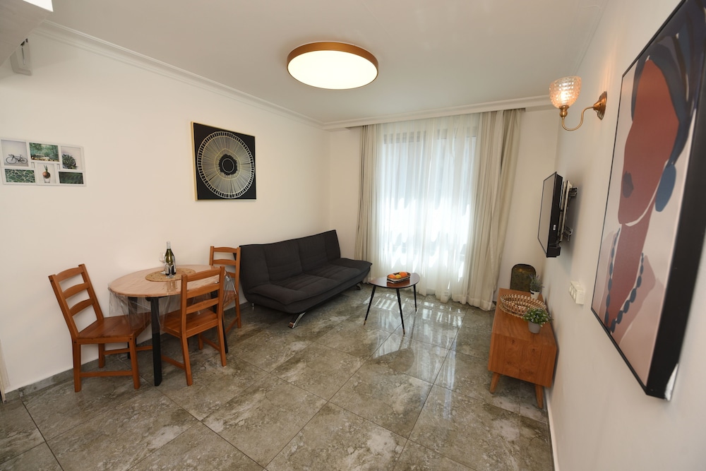 Family Apartment, 1 Bedroom photo 1