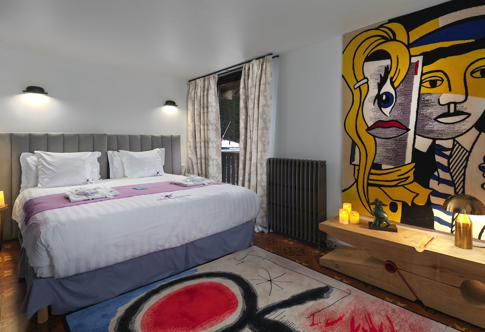 Suite 204