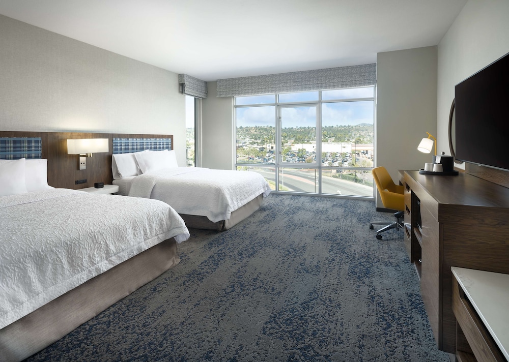 Room, 2 Queen Beds, Accessible (Mobility & Hearing, Roll-in Shower) - Photo 1