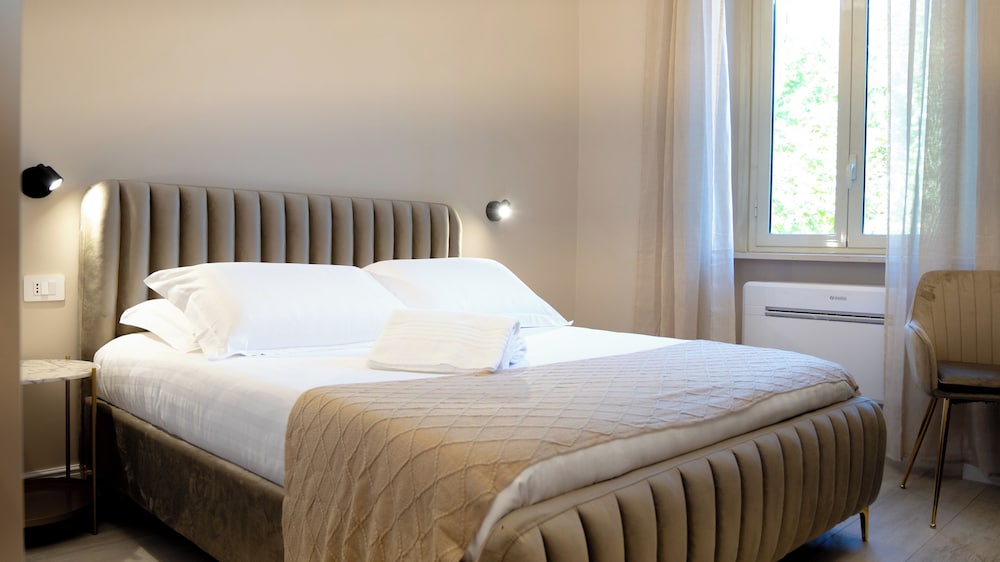 Deluxe Double or Twin Room, Non Smoking